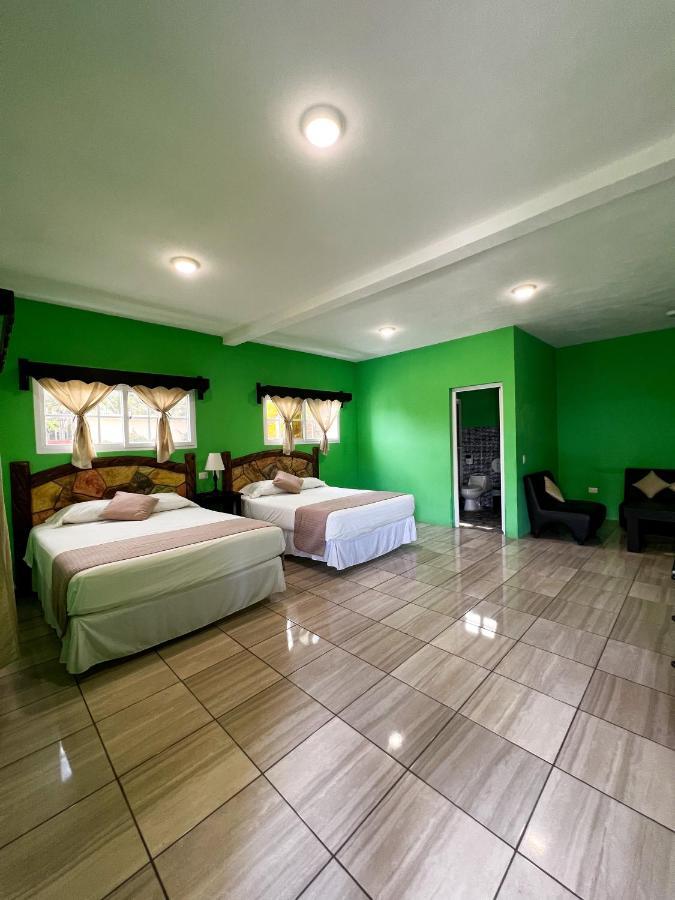 Hotel Pazifico En 蒙特里科 外观 照片