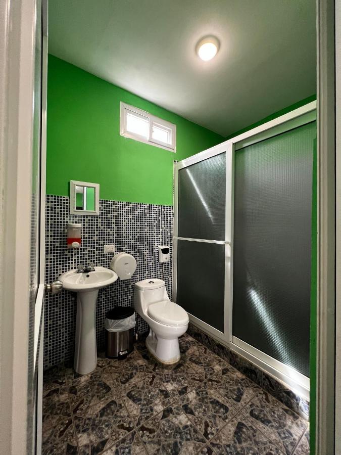 Hotel Pazifico En 蒙特里科 外观 照片