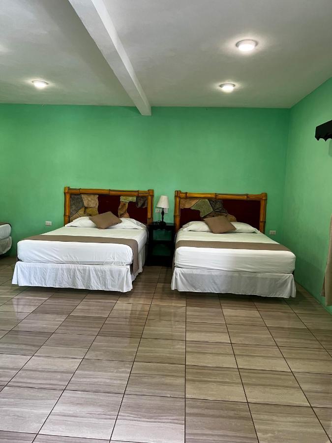 Hotel Pazifico En 蒙特里科 外观 照片