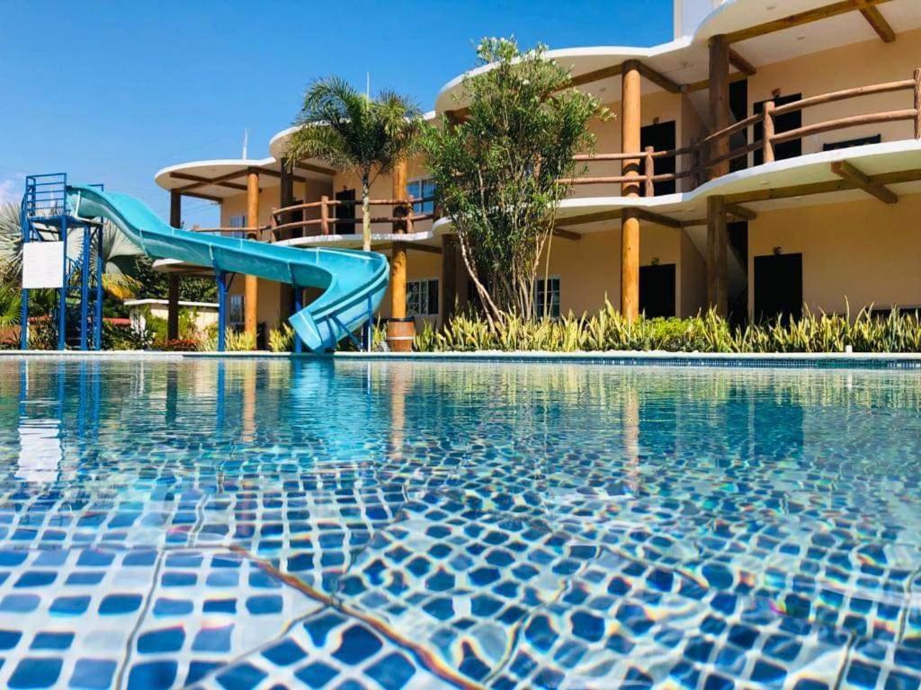 Hotel Pazifico En 蒙特里科 外观 照片