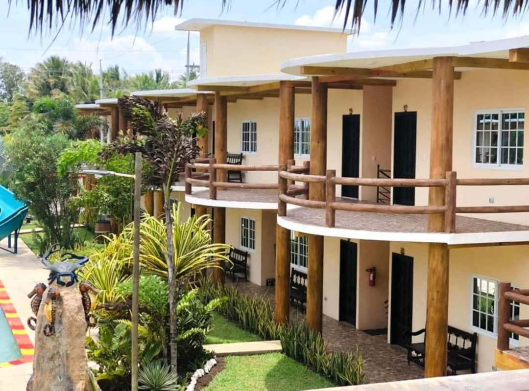 Hotel Pazifico En 蒙特里科 外观 照片